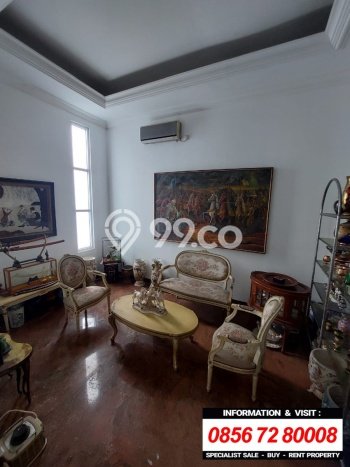Rumah Elit LB 384m2 Siap Pakai Desain Elegan di Kemang, Jakarta Selatan Rumah Elit LB 384m2 Siap Pakai Desain Elegan di Kemang, Jakarta Selatan