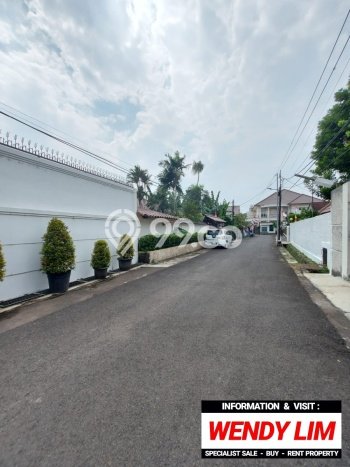 For Sale! Premium House LT 675m2 Desain Elegan di Kemang For Sale! Premium House LT 675m2 Desain Elegan di Kemang