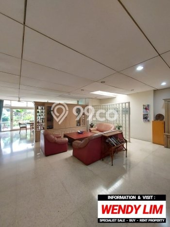For Sale! Premium House LT 675m2 Desain Elegan di Kemang For Sale! Premium House LT 675m2 Desain Elegan di Kemang