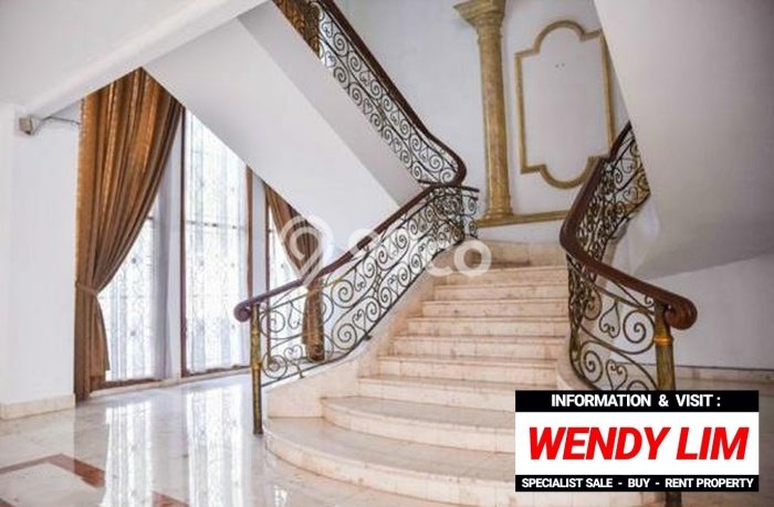 Jual Rumah Luas Elegan Dengan View Eksklusif di Mega Kuningan, Jakarta Selatan Jual Rumah Luas Elegan Dengan View Eksklusif di Mega Kuningan, Jakarta Selatan