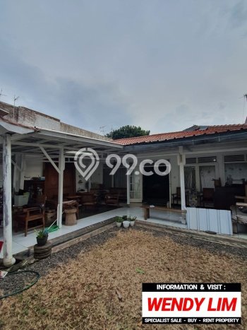Siap Huni Rumah Mewah 5 Kamar di Kebayoran Baru Dekat ke Mana Saja Siap Huni Rumah Mewah 5 Kamar di Kebayoran Baru Dekat ke Mana Saja