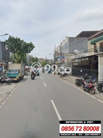 Rumah Eksklusif Siap Huni LT 240m2 di Kebayoran Baru, Jakarta Selatan Rumah Eksklusif Siap Huni LT 240m2 di Kebayoran Baru, Jakarta Selatan