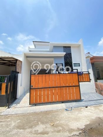 Rumah Luas Asri 3 KT Siap Pakai di Cikupa Citra Raya Tangerang Rumah Luas Asri 3 KT Siap Pakai di Cikupa Citra Raya Tangerang