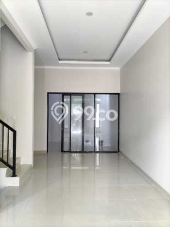 For Sale Hunian Rumah Terawat 4 Kamar di Cikupa Citra Raya, Tangerang For Sale Hunian Rumah Terawat 4 Kamar di Cikupa Citra Raya, Tangerang