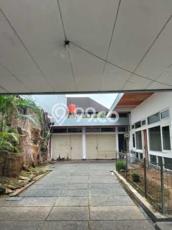 For Sale! Premium House LT 1320m2 Desain Modern di Kemang For Sale! Premium House LT 1320m2 Desain Modern di Kemang