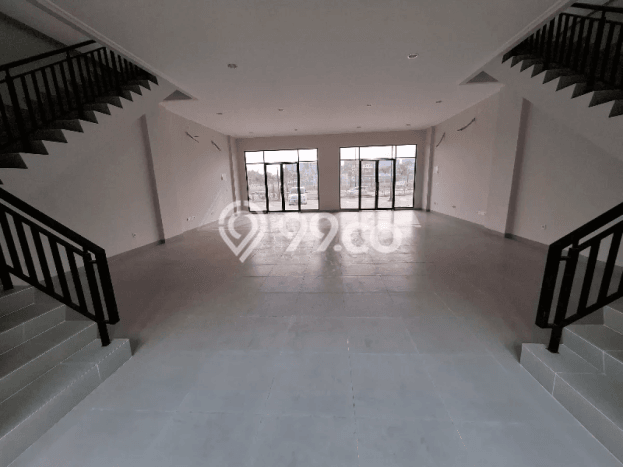 Ruko Disewa di Jakarta Utara dengan LB 400m2 Area Komersial Ramai Ruko Disewa di Jakarta Utara dengan LB 400m2 Area Komersial Ramai