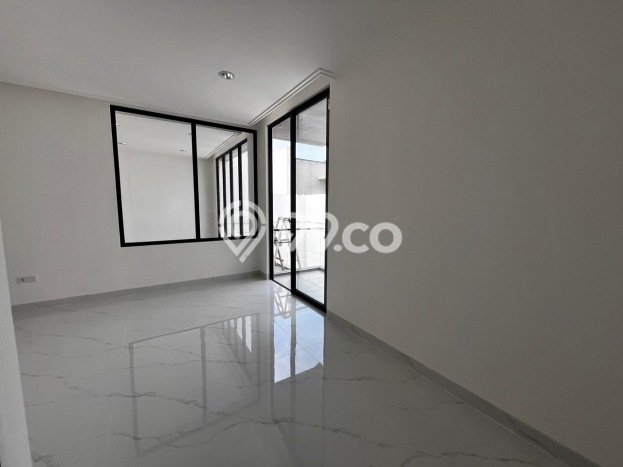 Rumah Luxury Modern Tanpa Renovasi di Pantai Indah Kapuk 2 Jakarta Utara Rumah Luxury Modern Tanpa Renovasi di Pantai Indah Kapuk 2 Jakarta Utara