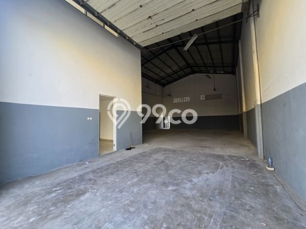 Gudang Dijual Lokasi Emas di Cakung Luas 674m2 Gudang Dijual Lokasi Emas di Cakung Luas 674m2