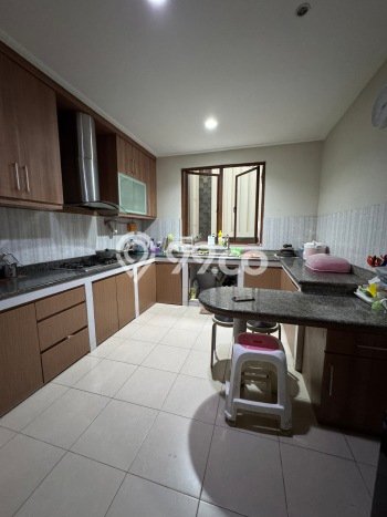 Jual Rumah Mewah Megah Dengan View Cantik di Puri Indah, Jakarta Barat Jual Rumah Mewah Megah Dengan View Cantik di Puri Indah, Jakarta Barat
