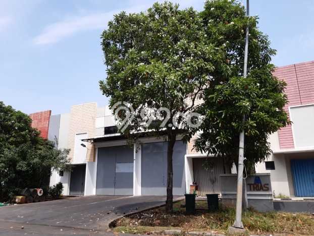Unit Gudang Disewa Lokasi Tarumajaya, Bekasi Spesifikasi Luas Bangunan 240m2 Unit Gudang Disewa Lokasi Tarumajaya, Bekasi Spesifikasi Luas Bangunan 240m2