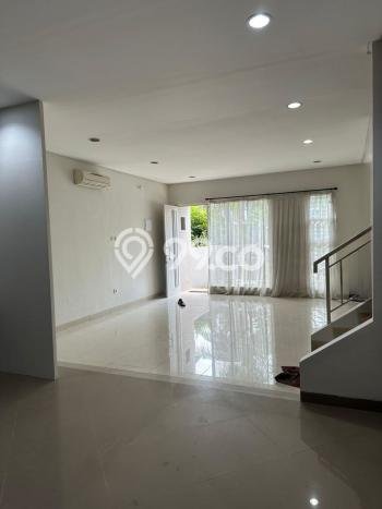 Dijual Rumah Mewah Exclusive di Kembangan, Jakarta Barat Dijual Rumah Mewah Exclusive di Kembangan, Jakarta Barat