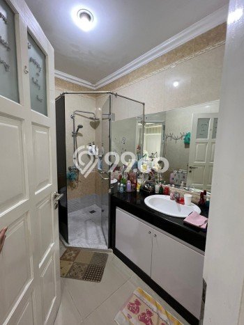 Rumah Luxury Modern Tanpa Renovasi di Pluit Jakarta Utara Rumah Luxury Modern Tanpa Renovasi di Pluit Jakarta Utara