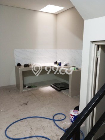 Jual Rumah Favorit Siap Huni LB 136m2 di Kebon Jeruk, Jakarta Barat Jual Rumah Favorit Siap Huni LB 136m2 di Kebon Jeruk, Jakarta Barat