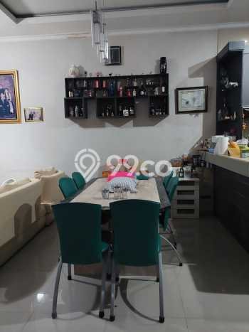 Siap Huni Hunian Elit 5 Kamar di Cengkareng Dekat ke Mana Pun Siap Huni Hunian Elit 5 Kamar di Cengkareng Dekat ke Mana Pun