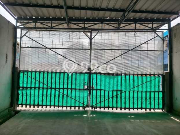 Gudang Disewa di Tangerang dengan LB 365m2 Area Komersial Ramai Gudang Disewa di Tangerang dengan LB 365m2 Area Komersial Ramai