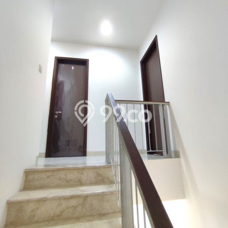 Jual Rumah Luas Elegan Dengan View Eksklusif di Pantai Indah Kapuk, Jakarta Utara Jual Rumah Luas Elegan Dengan View Eksklusif di Pantai Indah Kapuk, Jakarta Utara