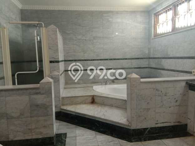 Best Deal Hunian Premium Ideal dan Luas di Kebayoran Lama, Jakarta Selatan Best Deal Hunian Premium Ideal dan Luas di Kebayoran Lama, Jakarta Selatan