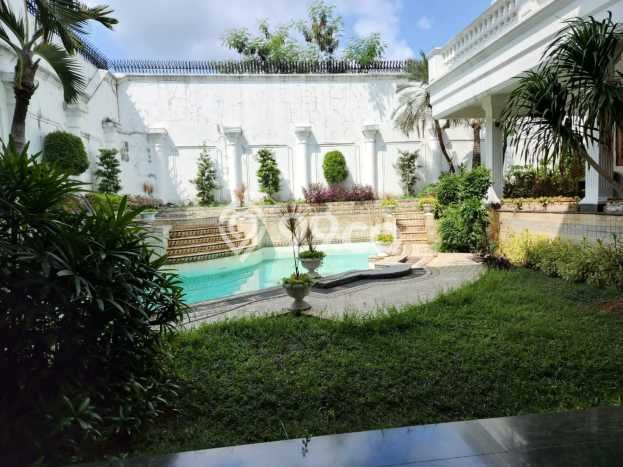 Best Deal Hunian Premium Ideal dan Luas di Kebayoran Lama, Jakarta Selatan Best Deal Hunian Premium Ideal dan Luas di Kebayoran Lama, Jakarta Selatan