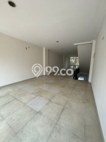 Ruko Bagus Dijual LB 330m2 Lokasi Strategis Jakarta Utara Area Cocok untuk Bisnis Ruko Bagus Dijual LB 330m2 Lokasi Strategis Jakarta Utara Area Cocok untuk Bisnis