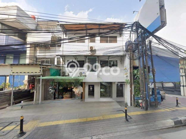 PROSPEK BAGUS! Ruko di Kebayoran Baru, Luas 151m², Kawasan Bisnis PROSPEK BAGUS! Ruko di Kebayoran Baru, Luas 151m², Kawasan Bisnis