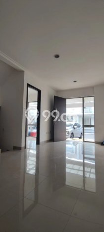 Disewakan! Rumah 3 Kamar Tidur &
3 Kamar Mandi di Pantai Indah Kapuk 2, Jakarta Utara Disewakan! Rumah 3 Kamar Tidur &
3 Kamar Mandi di Pantai Indah Kapuk 2, Jakarta Utara