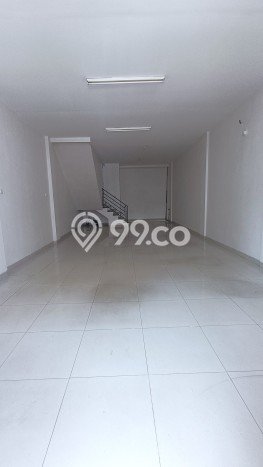 Unit Ruko Dijual di Jakarta Utara LT 85m2 & LB 290m2 Unit Ruko Dijual di Jakarta Utara LT 85m2 & LB 290m2