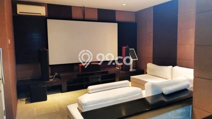 Jual Rumah Luas Elegan Dengan View Eksklusif di Pantai Indah Kapuk, Jakarta Utara Jual Rumah Luas Elegan Dengan View Eksklusif di Pantai Indah Kapuk, Jakarta Utara
