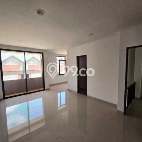 Gudang untuk Disewa di Pusat Jakarta Utara Luas Bangunan 144m2 Gudang untuk Disewa di Pusat Jakarta Utara Luas Bangunan 144m2