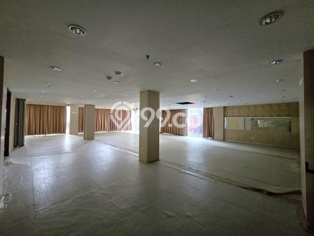 Jual Hotel Kawasan Kuningan, Luas 2252m², Kawasan Potensial, Jalan Utama Jual Hotel Kawasan Kuningan, Luas 2252m², Kawasan Potensial, Jalan Utama
