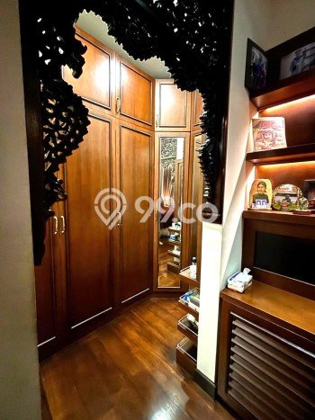 Hunian Elit LB 1000m2 Siap Huni Desain Elegan di Jaka Permai, Bekasi Hunian Elit LB 1000m2 Siap Huni Desain Elegan di Jaka Permai, Bekasi