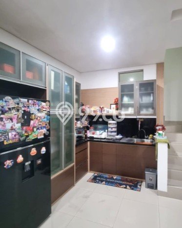 Rumah Elit Modern Tanpa Renovasi di Taman Grisenda Jakarta Utara Rumah Elit Modern Tanpa Renovasi di Taman Grisenda Jakarta Utara
