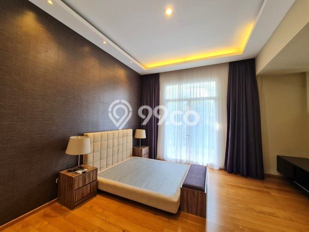 Jual Rumah Mewah Megah Dengan View Cantik di Pantai Indah Kapuk, Jakarta Utara Jual Rumah Mewah Megah Dengan View Cantik di Pantai Indah Kapuk, Jakarta Utara