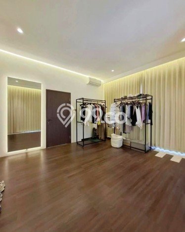 Rumah Eksklusif Dijual LT 469m2 di Kebayoran Baru, Jakarta Selatan Rumah Eksklusif Dijual LT 469m2 di Kebayoran Baru, Jakarta Selatan