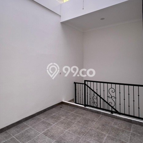 Rumah SUPER MEWAH! area BSD City, Tangerang, Luas 320m² Bangunan 433m², HARGA SPESIAL Rumah SUPER MEWAH! area BSD City, Tangerang, Luas 320m² Bangunan 433m², HARGA SPESIAL