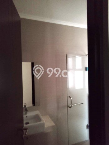 Rumah Siap Disurvey di BSD City, Tangerang, LT 135m² LB 171m² Rumah Siap Disurvey di BSD City, Tangerang, LT 135m² LB 171m²