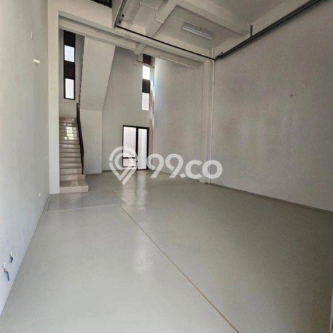 Gudang untuk Disewa di Pusat Jakarta Utara Luas Bangunan 144m2 Gudang untuk Disewa di Pusat Jakarta Utara Luas Bangunan 144m2