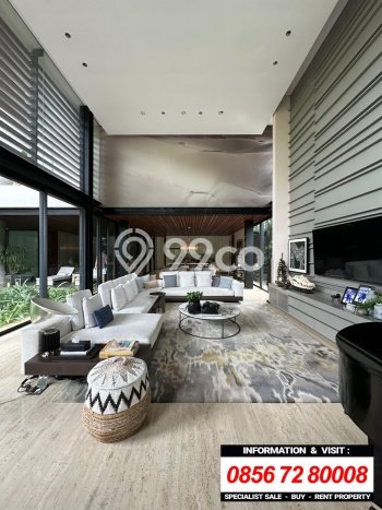 Siap Huni Rumah Mewah 7 Kamar di Kebayoran Baru Dekat ke Mana Saja Siap Huni Rumah Mewah 7 Kamar di Kebayoran Baru Dekat ke Mana Saja