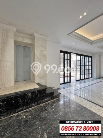 Ready to Use! Luxury House LT 1025m2 Desain Elegan di Pondok Indah Ready to Use! Luxury House LT 1025m2 Desain Elegan di Pondok Indah