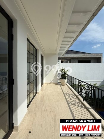 Jual Rumah Luas Megah Dengan View Cantik di Kemang, Jakarta Selatan Jual Rumah Luas Megah Dengan View Cantik di Kemang, Jakarta Selatan