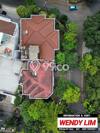 Rumah Mewah Siap Huni LT 1009m2 di Kebayoran Baru, Jakarta Selatan Rumah Mewah Siap Huni LT 1009m2 di Kebayoran Baru, Jakarta Selatan