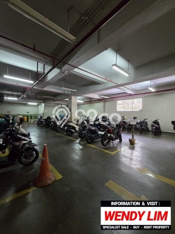 Lokasi Strategis! Dijual Kantor Bisnis di Mampang Prapatan, Jakarta Selatan Kondisi Baik Lokasi Strategis! Dijual Kantor Bisnis di Mampang Prapatan, Jakarta Selatan Kondisi Baik