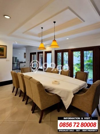 Siap Huni Hunian Elit 8 Kamar di Kebayoran Baru Dekat ke Mana Saja Siap Huni Hunian Elit 8 Kamar di Kebayoran Baru Dekat ke Mana Saja