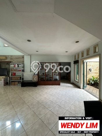 Rumah Luxury Modern Siap Huni di Senopati Jakarta Selatan Rumah Luxury Modern Siap Huni di Senopati Jakarta Selatan
