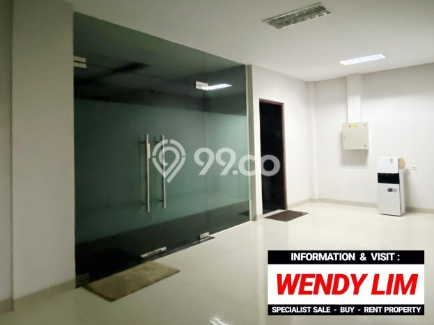 Ruko Bagus Dijual LB 491m2 Lokasi Strategis Jakarta Barat Area Cocok untuk Berbisnis Ruko Bagus Dijual LB 491m2 Lokasi Strategis Jakarta Barat Area Cocok untuk Berbisnis