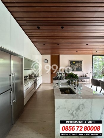Siap Huni Rumah Mewah 7 Kamar di Kebayoran Baru Dekat ke Mana Saja Siap Huni Rumah Mewah 7 Kamar di Kebayoran Baru Dekat ke Mana Saja