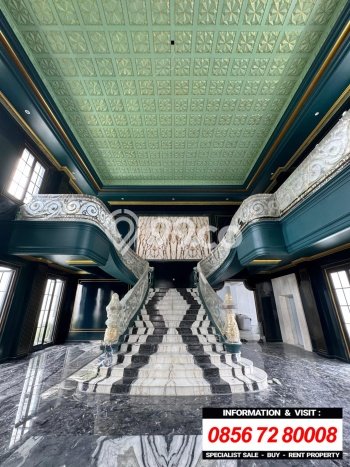 Ready to Use! Luxury House LT 1025m2 Desain Elegan di Pondok Indah Ready to Use! Luxury House LT 1025m2 Desain Elegan di Pondok Indah
