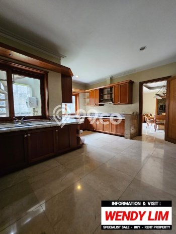 Rumah Luxury Modern Siap Huni di Permata Hijau Jakarta Selatan Rumah Luxury Modern Siap Huni di Permata Hijau Jakarta Selatan