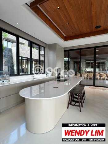 Lokasi Strategis! Vila di Kuta Selatan, Luas 2800m2m², Area Asri dan tenang Lokasi Strategis! Vila di Kuta Selatan, Luas 2800m2m², Area Asri dan tenang