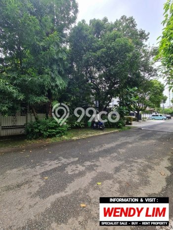Hunian Mewah Dijual LT 328m2 di Kebayoran Baru, Jakarta Selatan Hunian Mewah Dijual LT 328m2 di Kebayoran Baru, Jakarta Selatan