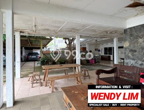Rumah Eksklusif Siap Huni LT 689m2 di Menteng, Jakarta Pusat Rumah Eksklusif Siap Huni LT 689m2 di Menteng, Jakarta Pusat